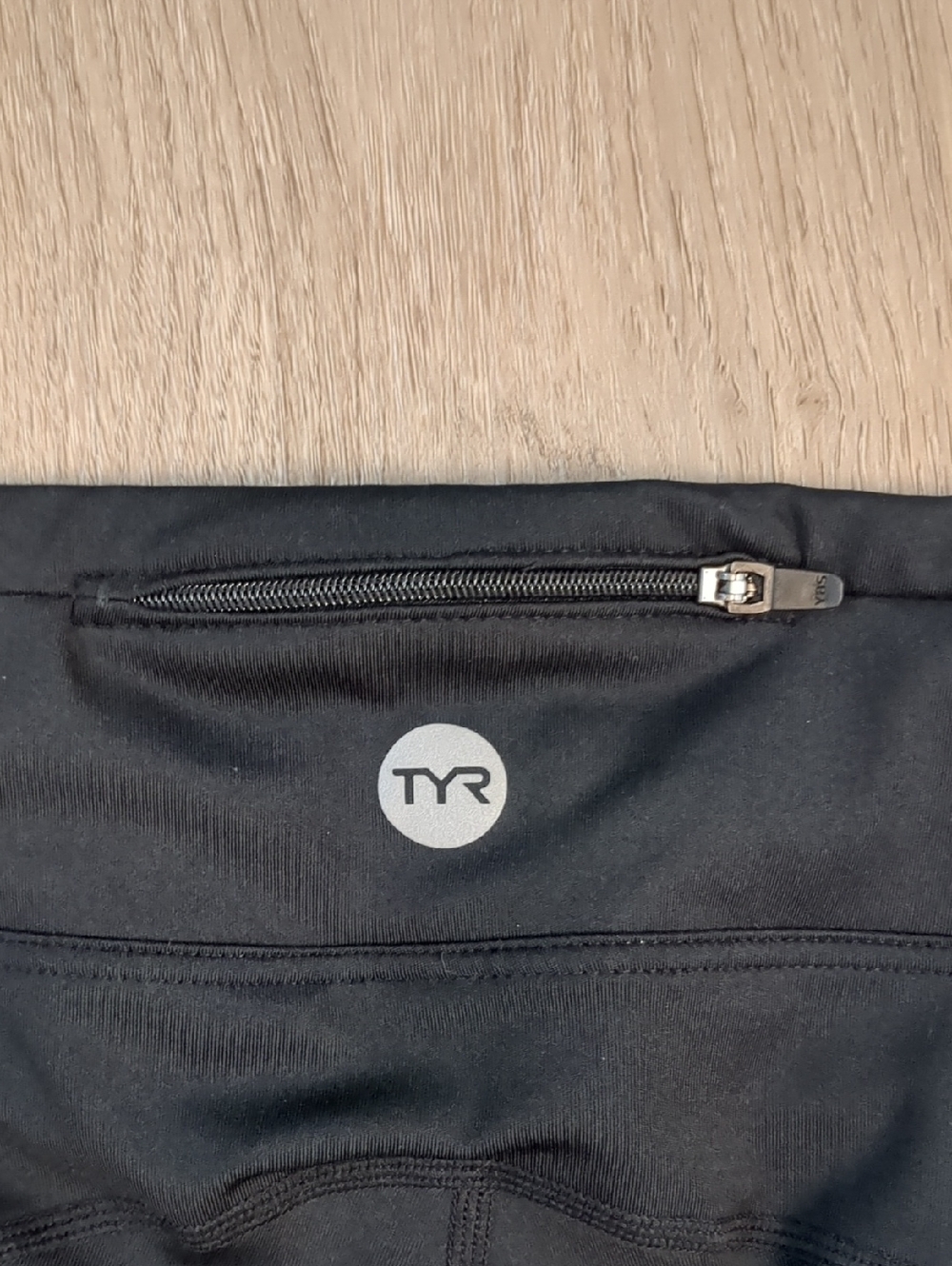 TYR Swim Shorts - Picture 2 of 3